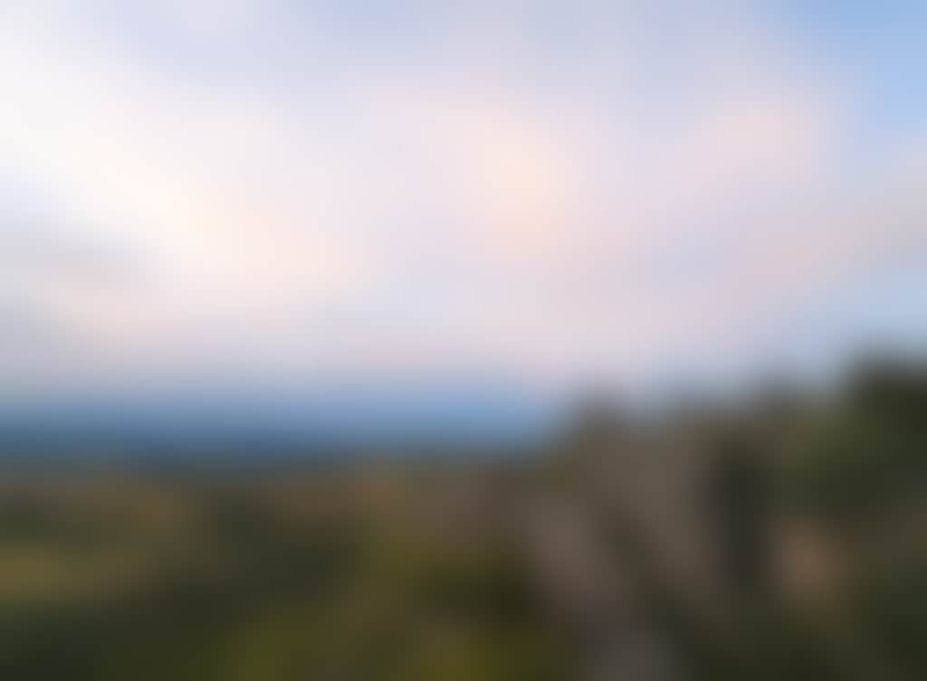 Hanging Rock Views